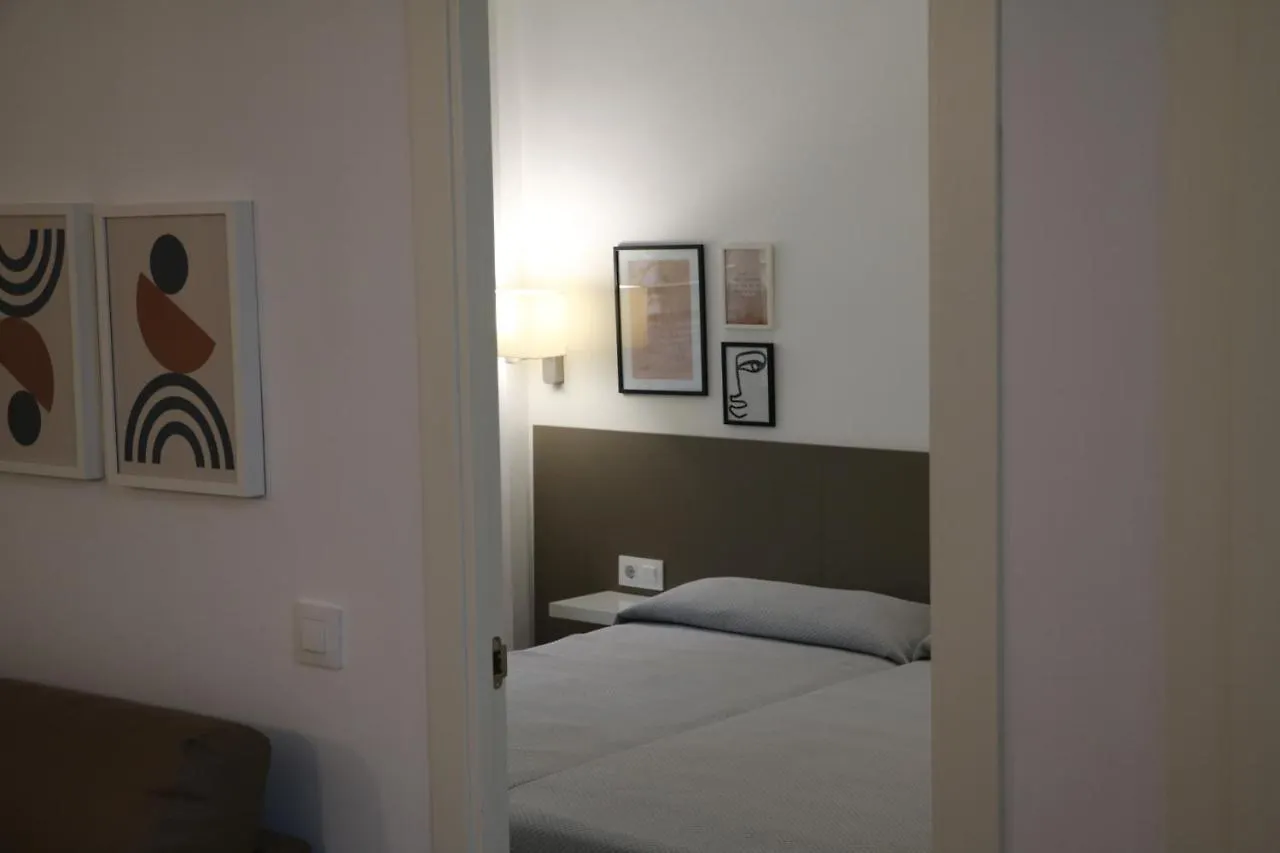 MyF Apartamentos, Edificio Michelangelo Salou 0*,  España